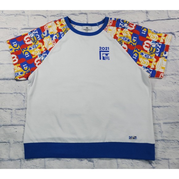 Disney WOMENS XL Short Sleeve 2021 Mickey & Friends Walt Disney World Top - Picture 1 of 12